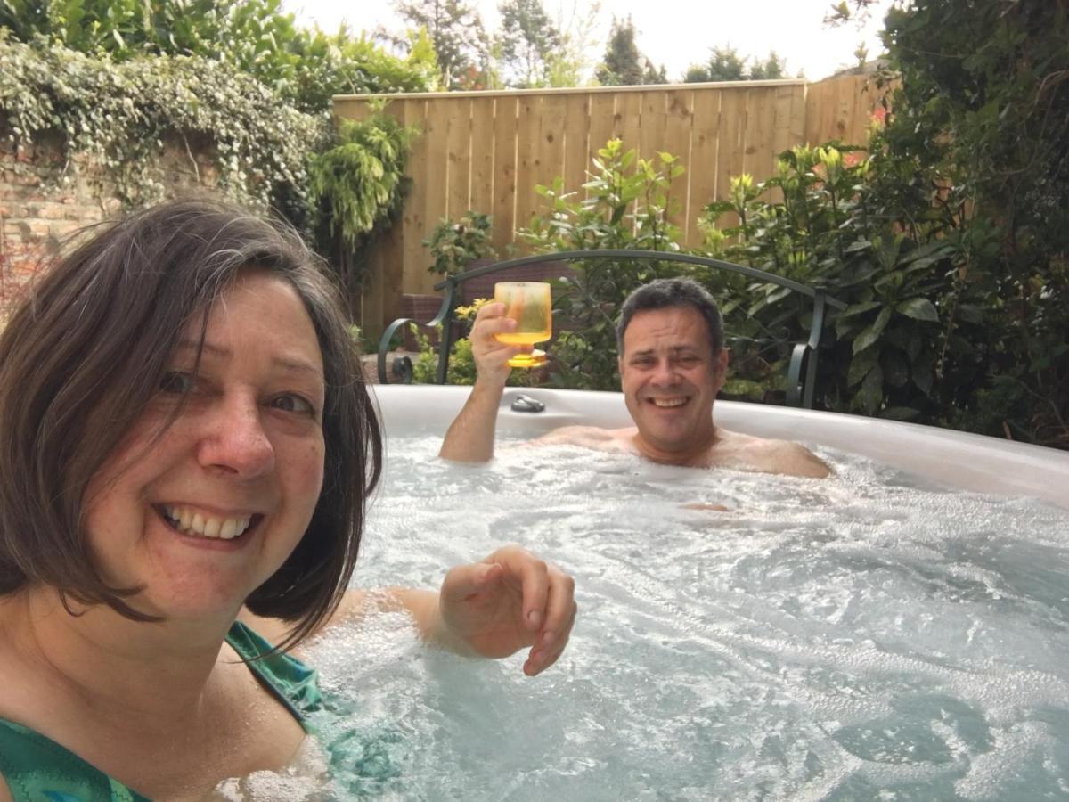 Bright Moments Holiday Home Beverley Bagian luar foto